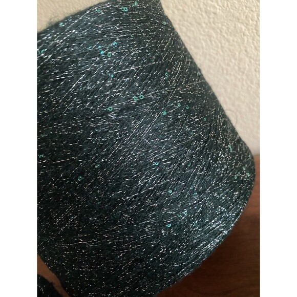 Fancy Soft 4 Skeins Dark Green Sequins Silver Glitter 200g Total #452 - Picture 3 of 4